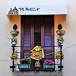 In Piazza *